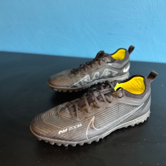 Nike Soccer Mercurial Vapor 15 Pro Turf, Size 10.5 - Picture 2 of 5